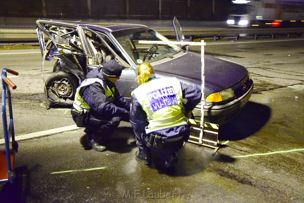 Schwerer VU A 4 Rich Aachen kurz vor AK Koeln Sued P55.JPG - Miklos Laubert